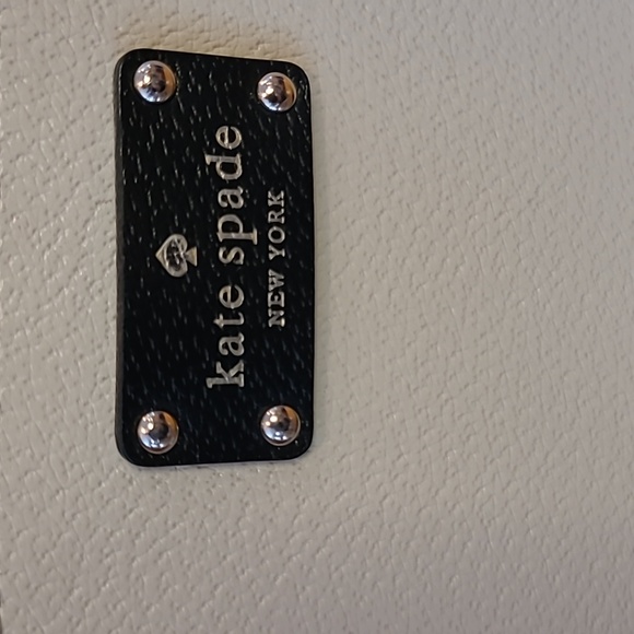 KATE SPADE Wellesley Hanna Leather Shoulder/Crossbody Bag - Picture 13 of 15